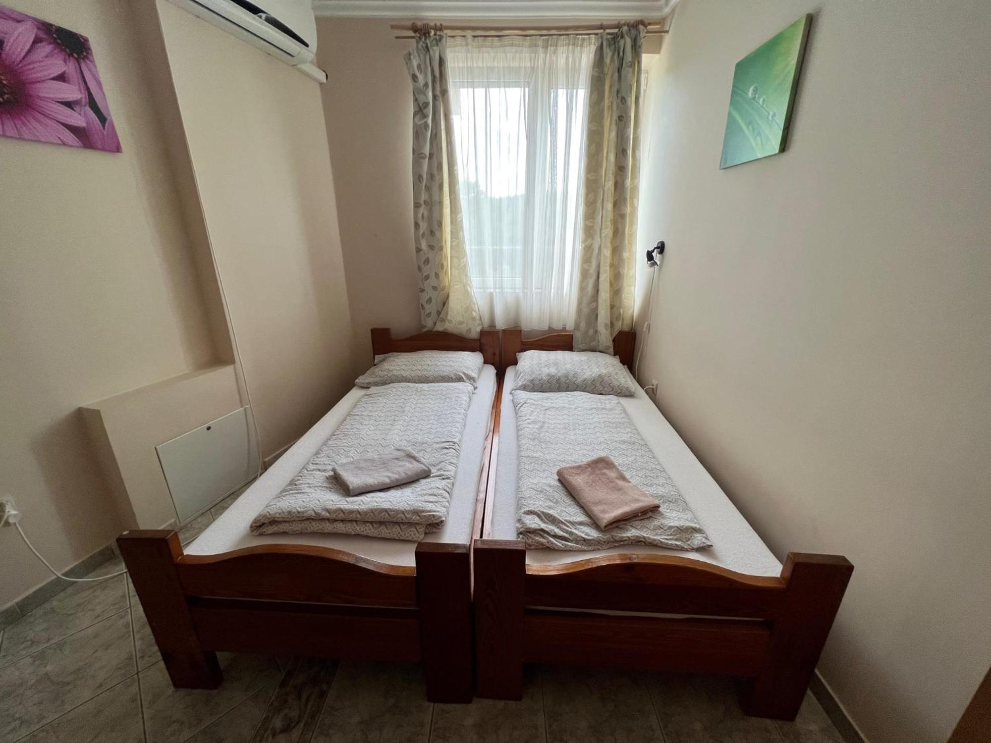 Villamerica Miskolc Phòng bức ảnh