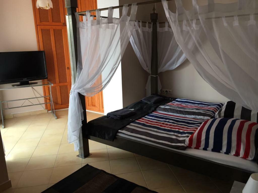 Villamerica Miskolc Ngoại thất bức ảnh