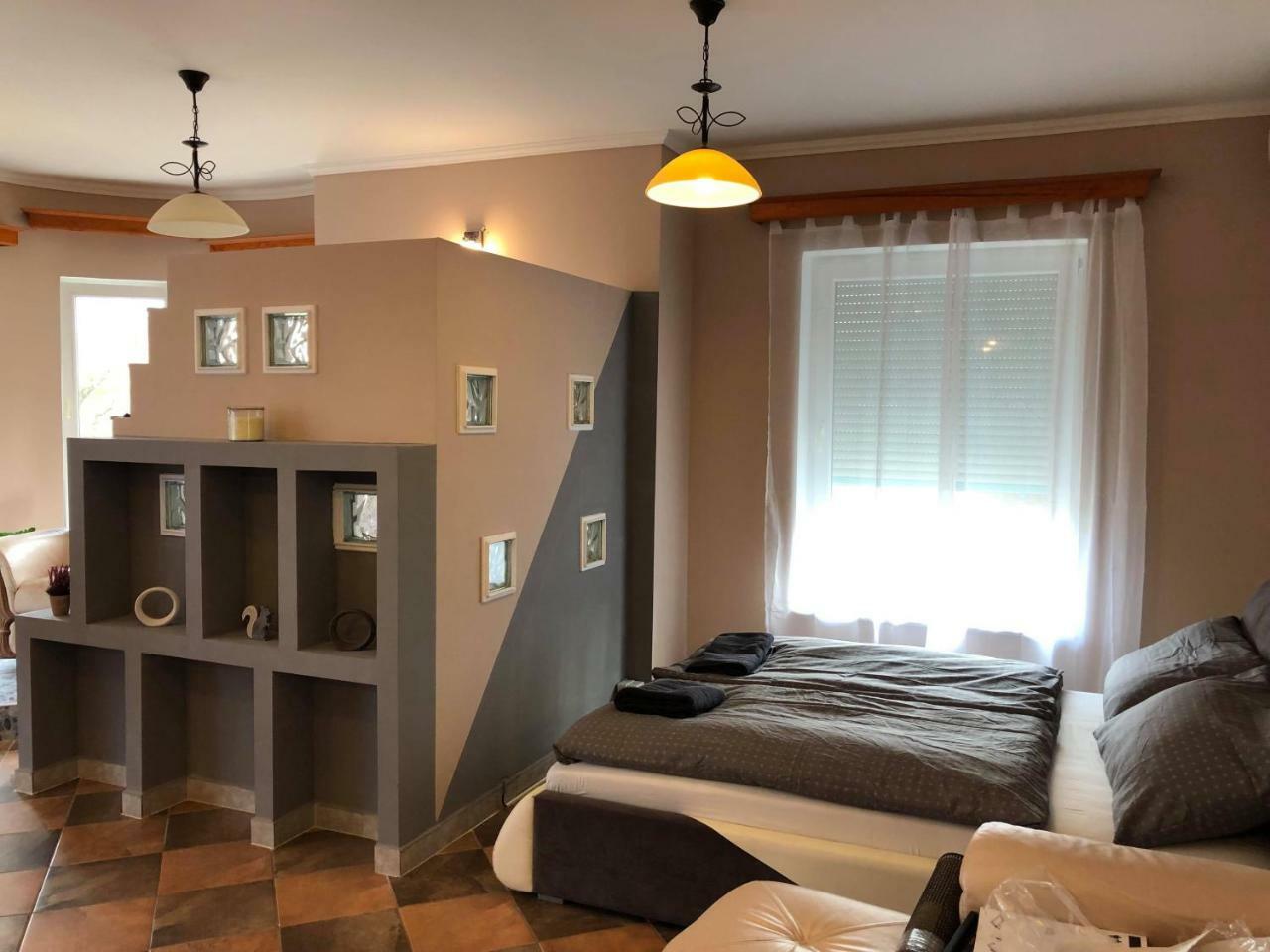 Villamerica Miskolc Ngoại thất bức ảnh